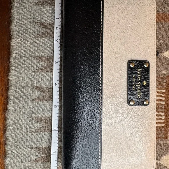 Kate Spade Black and Cream Wallet - Picture 15 of 16